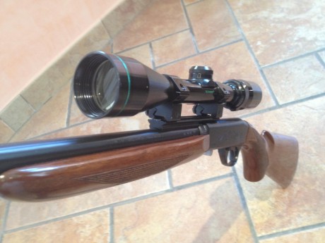 Vendo Carabina Norinco JW-20 semiautomática del calibre 22. Capacidad 10 balas, longitud total 84 cm y 11