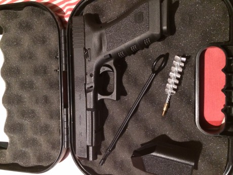 Hola amigos y amantes de GLOCK, es una joya, GLOCK 34 con menos de 200 Tiros. perfecta. vendo por cambiar 01