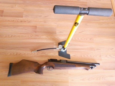 PUES ESO , pongo a la venta esta maravilla de carabina icono de la marca BSA, es una hornet carbine nueva 00