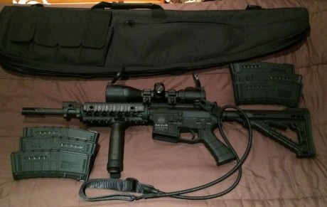 se vende rifle astra arms. cañon de 12,5 pulgadas.
muy poco uso , ningun rasguño exterior. se entrega 01