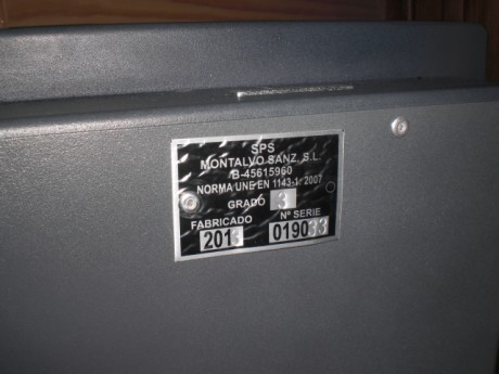 Vendo armero SPS grado 3 para armas cortas. Absolutamente nuevo. Precio 390 euros. Se encuentra en Valencia. 00