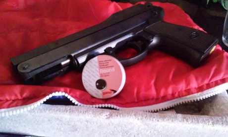 HOLA.
VENDO ARMA DE AIRE COMPRIMIDO MARCA GAMO
NO SE MUCHO DE ESTE TEMA, LA TENGO COMO UN REGALO DESDE 01
