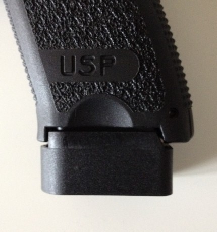 VENDO TAPAS DE CARGADOR +3 PARA HK USP COMPACT
TAMBIEN DISPONIBLES PARA GLOCK
PRECIO UNIDAD 10€, DOS UNIDADES 00