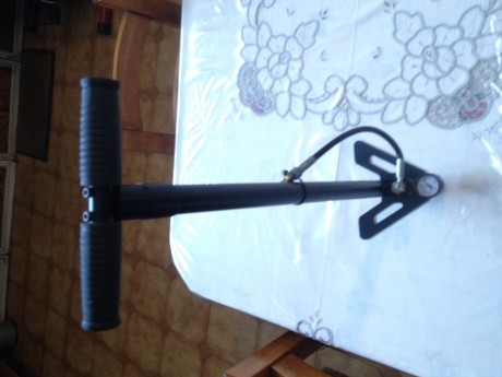 Vendo bomba para pcp por estar cogiendo polvo en casa ya que hace años que no practico con pcp y ya no 01