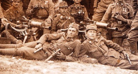 Hace unos días encontré por casualidad en una web extranjera un arma a la venta que hacía muchos años 30