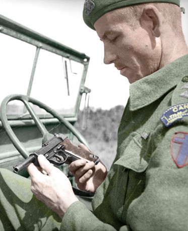 Hace unos días encontré por casualidad en una web extranjera un arma a la venta que hacía muchos años 130
