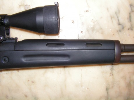 Hola señores, se vende un FR8 customizado, las maderas de le han pintado en negro mate, cantonera de goma, 10