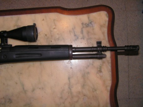 Hola señores, se vende un FR8 customizado, las maderas de le han pintado en negro mate, cantonera de goma, 20