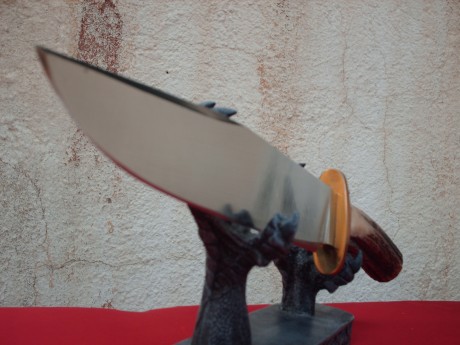 A interés del compañero   INOOK  , y como pequeña muestra de como era un  COLD STEEL TRAILMASTER STAG 02