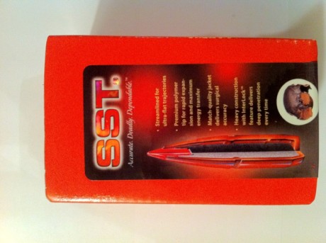Se vende una caja de 100 puntas Hornady SST del calibre .30 (.308) y 165 grains. La caja está sin usar 01