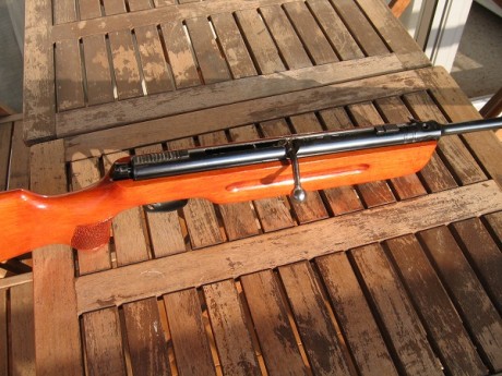 Buenos días.
Sigo con la lista de ventas.
Carabina Haenel mod. 311 con diopter original y algúnos accesorios. 52