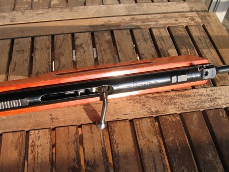 Buenos días.
Sigo con la lista de ventas.
Carabina Haenel mod. 311 con diopter original y algúnos accesorios. 51