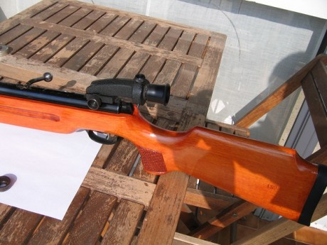 Buenos días.
Sigo con la lista de ventas.
Carabina Haenel mod. 311 con diopter original y algúnos accesorios. 62