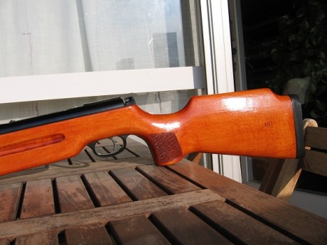 Buenos días.
Sigo con la lista de ventas.
Carabina Haenel mod. 311 con diopter original y algúnos accesorios. 61