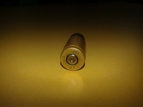 Hola buenas me e encontrado un casquillo con una bala ya disparado y quisiera saber si me podeis decir 00