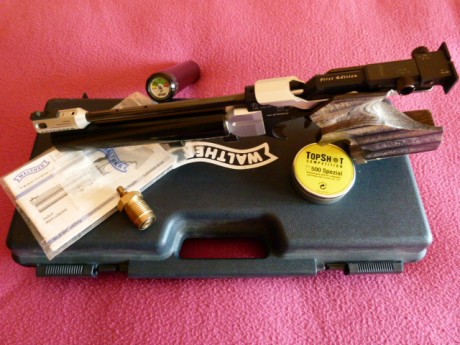 Pistola PCP para tiro olímpico
Cacha de madera laminada original Walther en tonos grises. Talla f (equivalente 01