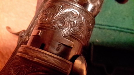 Buenas compañeros, pues rebuscando en las cosas del abuelo nos ha aparecido esta preciosidad.
No tenemos 91
