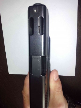  VENDO GLOCK 19C  PRECIO 400€

El arma incluye opción de gatillo a 0.7lbr y original a 1.5lbr, alza ajustable 11