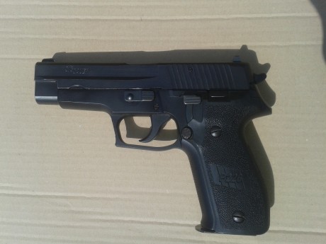 VENDIDA - 


Buenas tardes.
Vendo sig p226 9 mm . 4,4 pulgadas
estado muy bueno, cuidada y limpiada.
Guiada 02