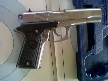 vendo colt doble eagle impecable con maleta instrucciones 850 euros
la serie 90 de doble accion. 91