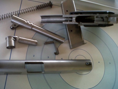 vendo colt doble eagle impecable con maleta instrucciones 850 euros
la serie 90 de doble accion. 101