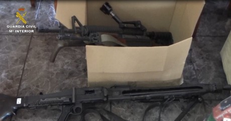 Pues lamentablemente otra noticia mas sobre armas inutilizadas. 
https://www.elmundo.es/espana/2015/04/27/553e05e7e2704e33478b4574.html 52