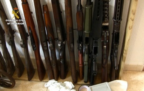 Pues lamentablemente otra noticia mas sobre armas inutilizadas. 
https://www.elmundo.es/espana/2015/04/27/553e05e7e2704e33478b4574.html 62