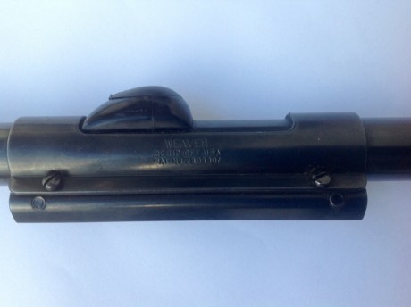 Buenas tardes.

Pongo a la venta un visor WEAVER de los años 50 para carabinas del calibre 22, carril 12