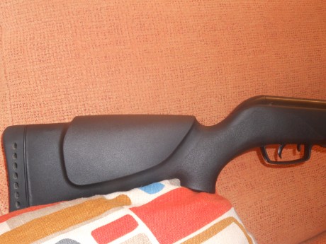 Vendo Gamo Shadow CSI calibre 5.5 comprada en 2011. Adjunto visor punto rojo Walther+ monturas + varias 02