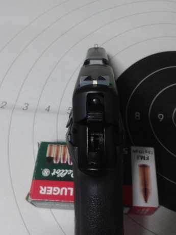 VENDIDA - 


Buenas tardes.
Vendo sig p226 9 mm . 4,4 pulgadas
estado muy bueno, cuidada y limpiada.
Guiada 40