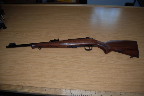 Vendo Carabina CZ 452-2E ZKM. 22l.r

Precio 275€. portes incluidos para península y baleares
El arma se 01