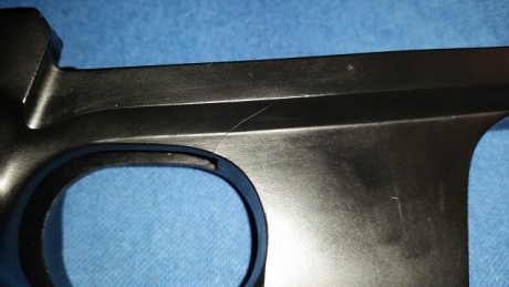 Buenas tardes vendo cacha talla M para la pistola Hammerli sp 20  rrs original de hammerli y sin retocar 00