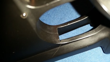 Buenas tardes vendo cacha talla M para la pistola Hammerli sp 20  rrs original de hammerli y sin retocar 12