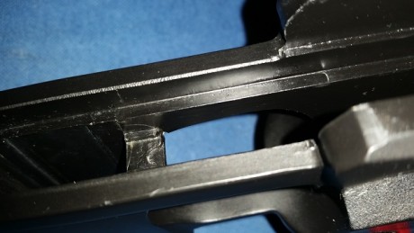 Buenas tardes vendo cacha talla M para la pistola Hammerli sp 20  rrs original de hammerli y sin retocar 20