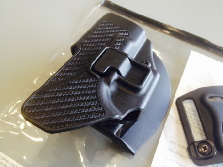  Funda G-26 (5).jpg Vendo Funda para Glock-26/27 NUEVA, acabado Fibra Carbono.
Se trata de una de las 01