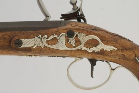 Hola, aunque me gustan todas las armas, unas mucho y otras mas siento debilidad por estos, los rifles 130