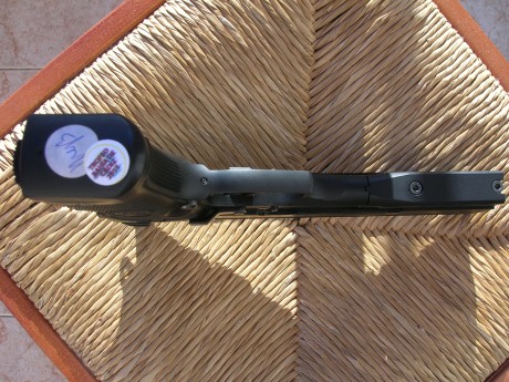 Muy buenas a todos.
De nuevo pongo a la venta una de mis armas.
En este caso se trata de una Beretta 87 11