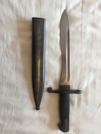 Se vende bayoneta para Mauser 1941 en perfecto estado de conservación 110 Euros. Se envía por agencia 02