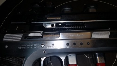 VENDO Pistola Tanfoglio Limited 9PB.
INCLUYE:

Kit del 22LR original. 
Equipo de recarga LEE de tres estaciones 32