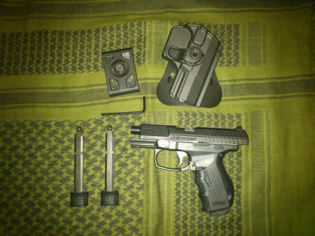Vendo pistola cp99 compact, está como nueva ha disparado un día dos botellas de co2.
Sistema blowback.
Admite 02