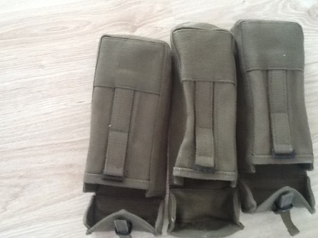 Bueno pues después de una mudanza aparecen cosas que sobran y pongo en venta/cambio
-- 3 fundas dobles 02