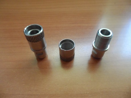 Vendo adaptador con rosca 1/2 20 UNF en inox.para walther modelos p22, sp22 y 1911 22lr, con protector 00