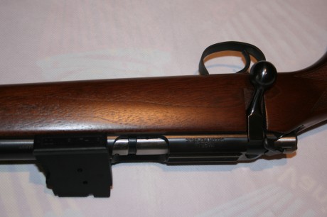 Vendo preciosa carabina cz 455 varmint con cañon pesado, esta impecable, totalmente nueva, del año 2012, 00