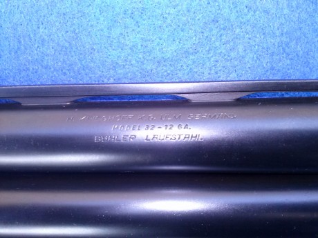 hola, vendo escopeta Krieghoff lujo de pichón y caza, con dos juegos de cañones ambos de 71, con selector 11