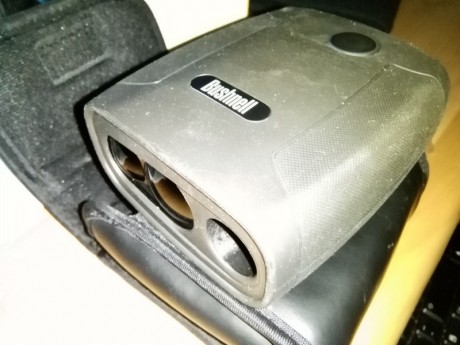Hola, vendo telemetro laser Bushnell sport 450.Lo compre para caza mayor y lo he usado tan solo una vez, 00