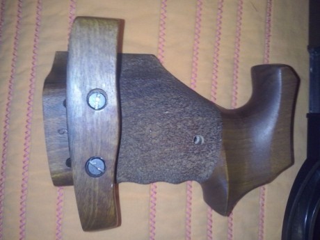 por cambio vendo mi revolver del 32 un revolver muy querido con cañon s & W LONG MUY CUIDADA CON DOS 22