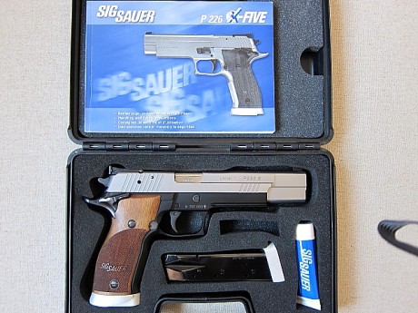 a la venta mi magnífica y más que cuidada pistola 9 mm. parabelum de 6", diseñada por la prestigiosa 40