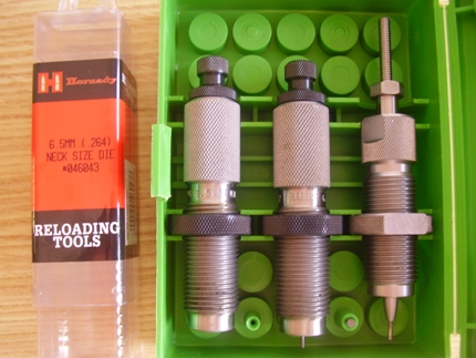Por no poseer ya dicho calibre me dispongo a vender todo lo que tengo en casa para su recarga:

-  Dies 02