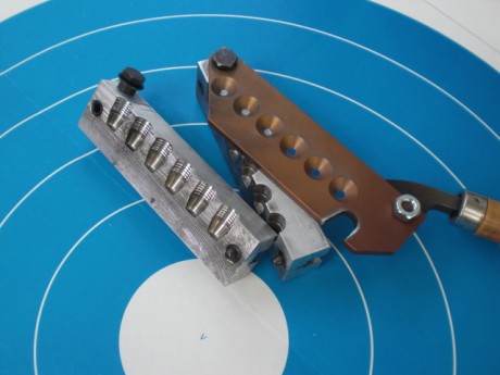 Vendo turquesa de seis cavidades para calibre 40 S&W. Hace puntas de 180 grains. Por haber dejado 00