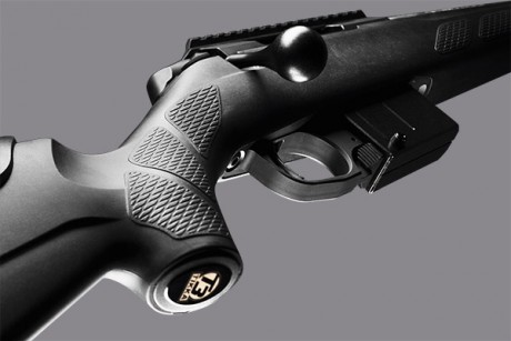Buenos días caballeros,

Me gustaría saber sus opiniones sobre el rifle Tikka T3 CTR, en calibre 308 como 41